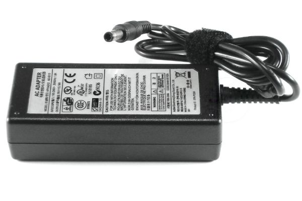 Блок питания (сетевой адаптер) для ноутбуков Samsung 19V 3.16A 5.5x3.0 pin HC