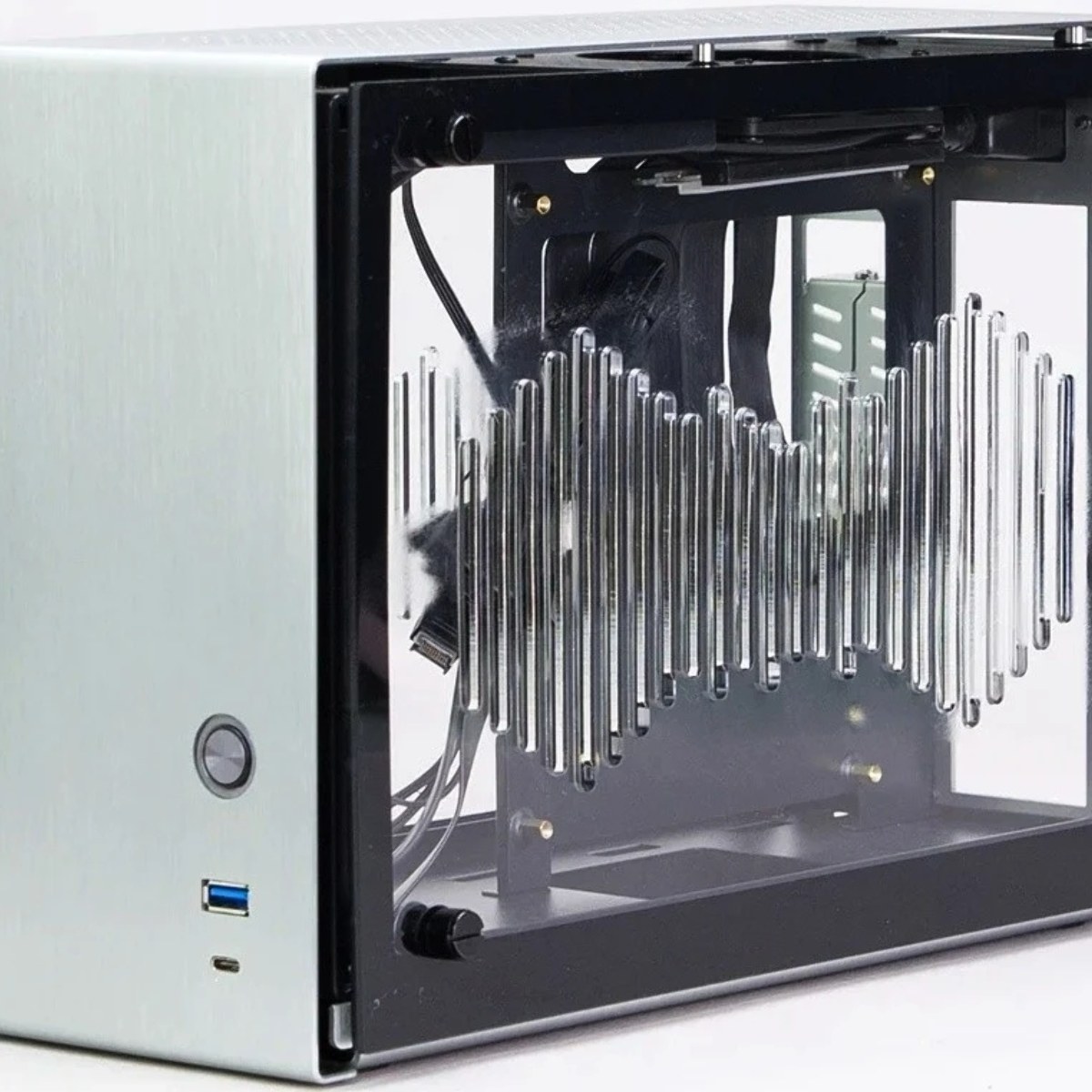 Компьютерный корпус ZALMAN MINITOWER MITX W/O PSU M2 MINI серебристый