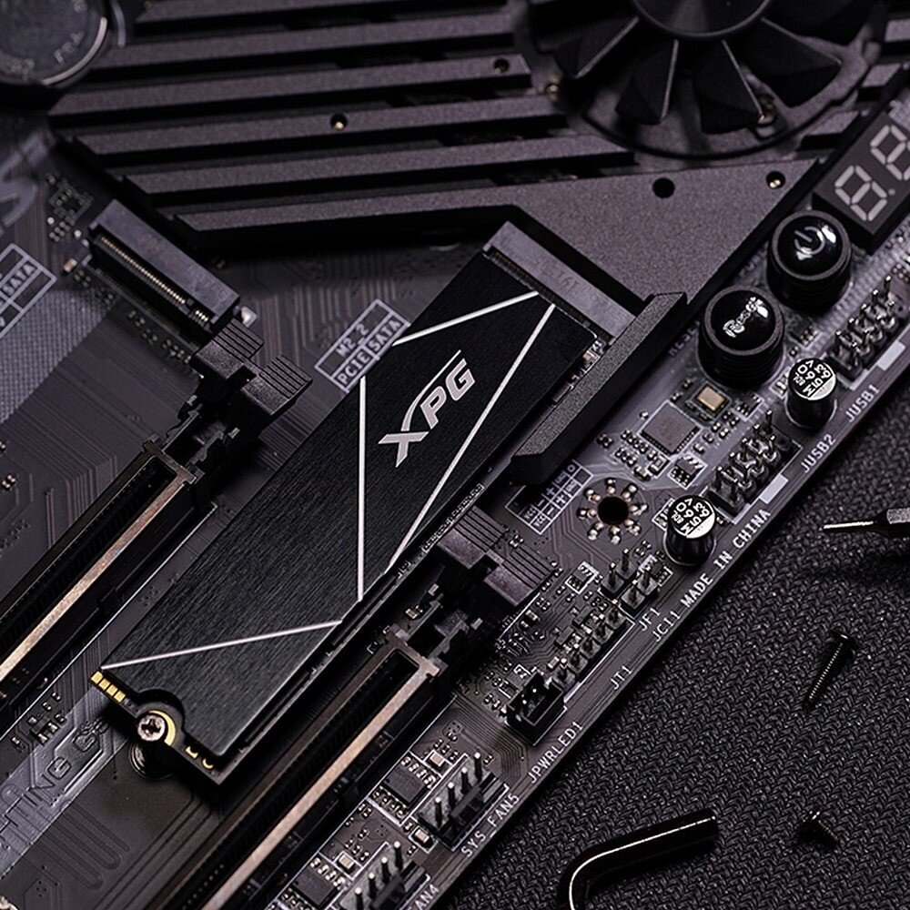 Накопитель SSD ADATA XPG BLADE S70, 1Tb, PCIe 4.0 x4, M.2 2280, NVMe, R/W 7400/5500, с радиатором