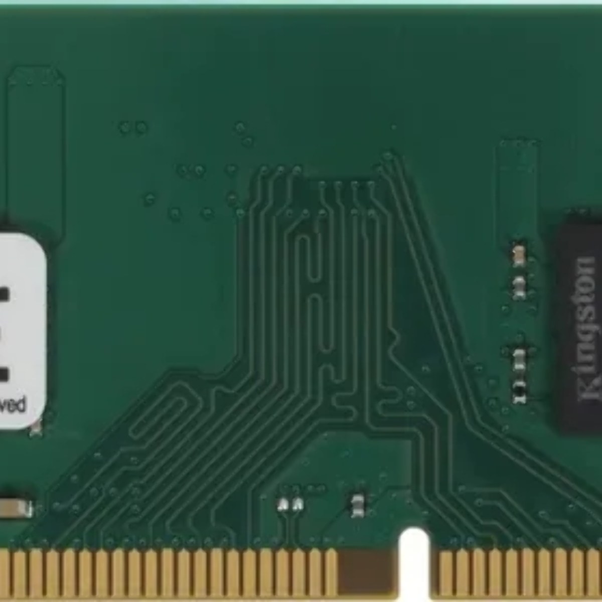 Оперативная память Kingston ValueRAM, DDR4, 16GB (1x16GB), 3200 MHz, CL22, без радиатора