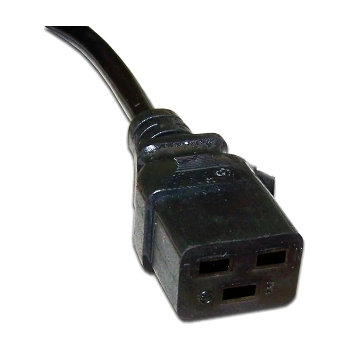 Шнур питания Lanmaster C19-C20, 3х1.5, 220В, 16А, черный, 3 м